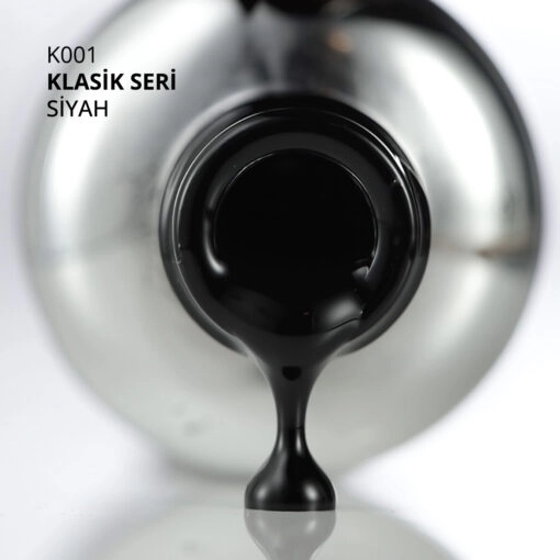 Momo%20Professional%20Kalıcı%20Oje%20Siyah%20K001%2010ml