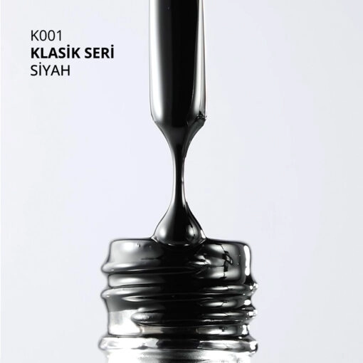 Momo%20Professional%20Kalıcı%20Oje%20Siyah%20K001%2010ml