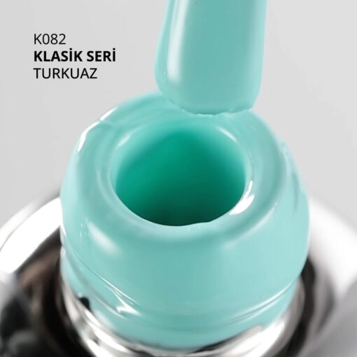 Momo%20Professional%20Kalıcı%20Oje%20Turkuaz%20K082%2010ml