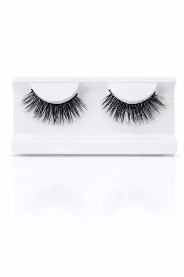 Loreen Profesional 5d Takma Bütün Kirpik LR02